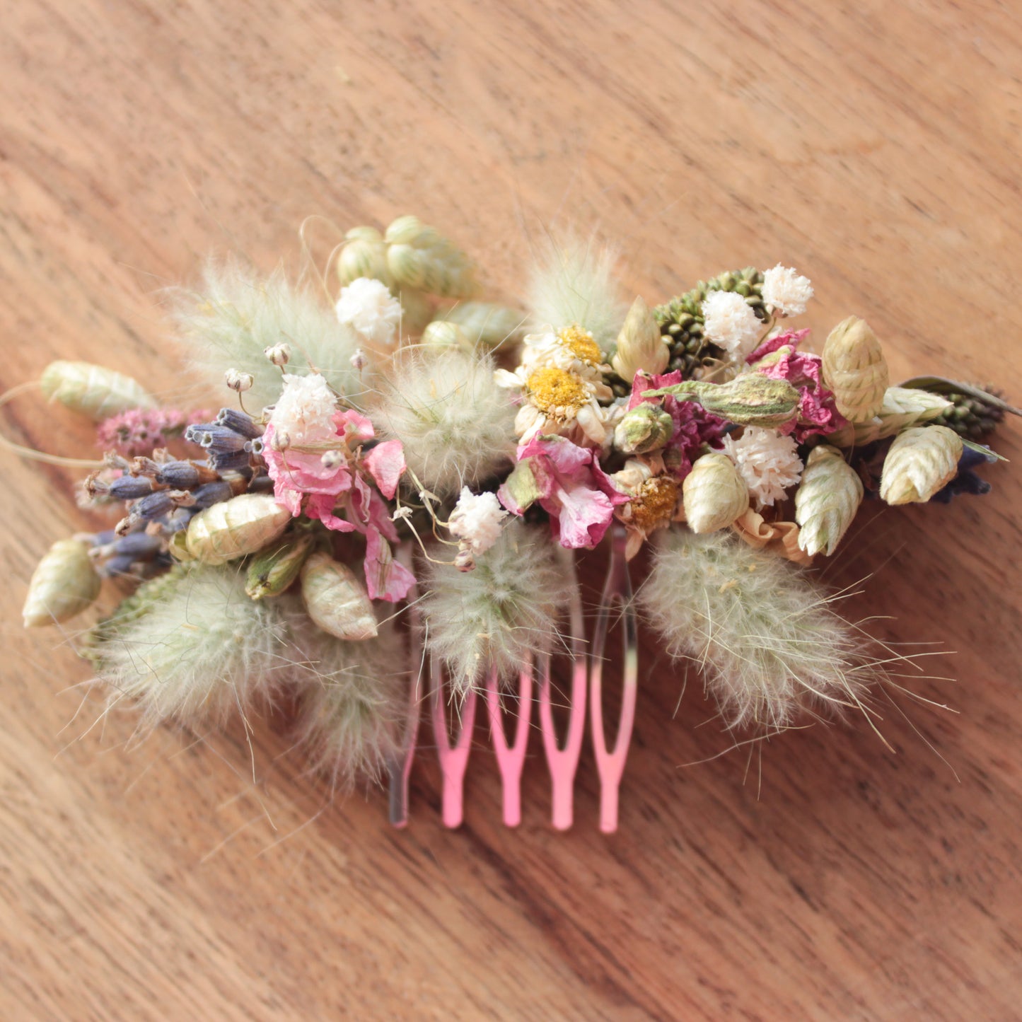 Haarkamm mit Trockenblumen "Ellie"