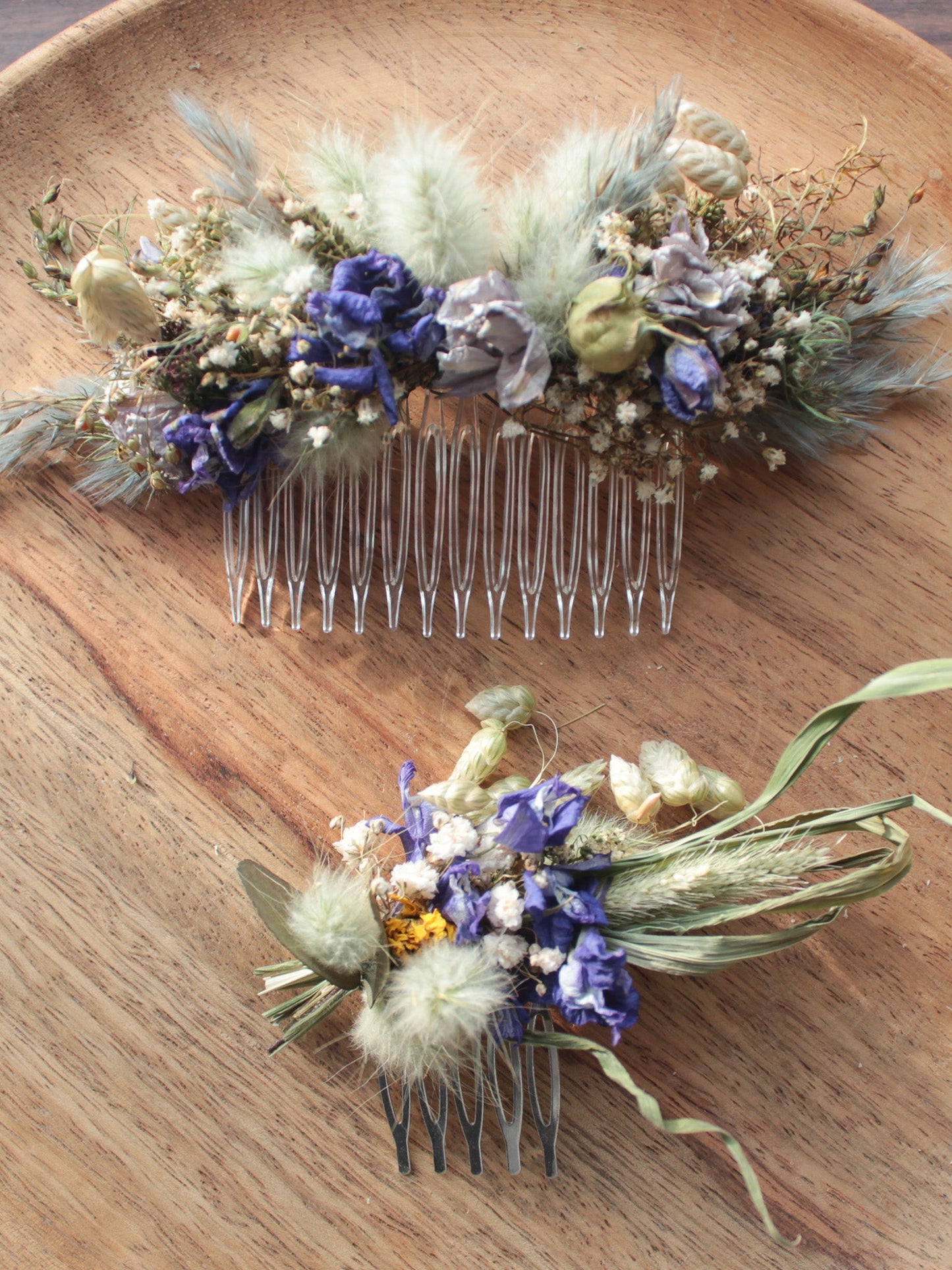 Haarkamm mit Trockenblumen "Aga"