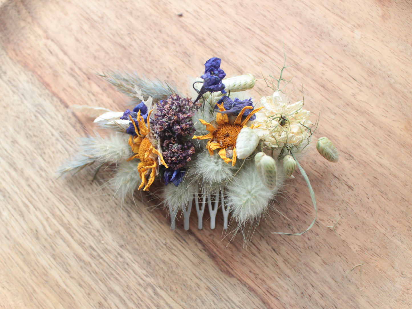 Haarkamm mit Trockenblumen "Julia"