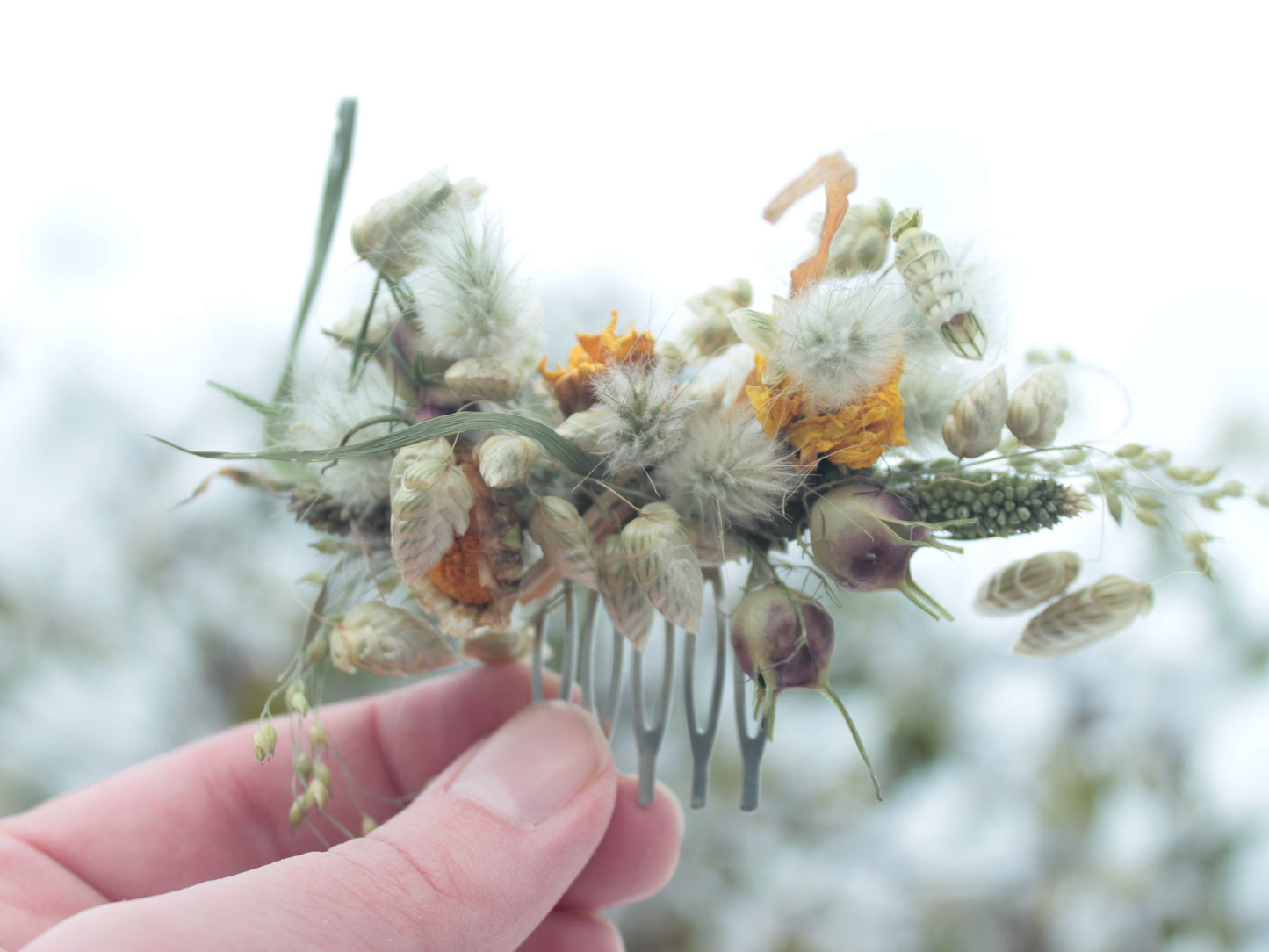 Haarkamm mit Trockenblumen "Fiona"