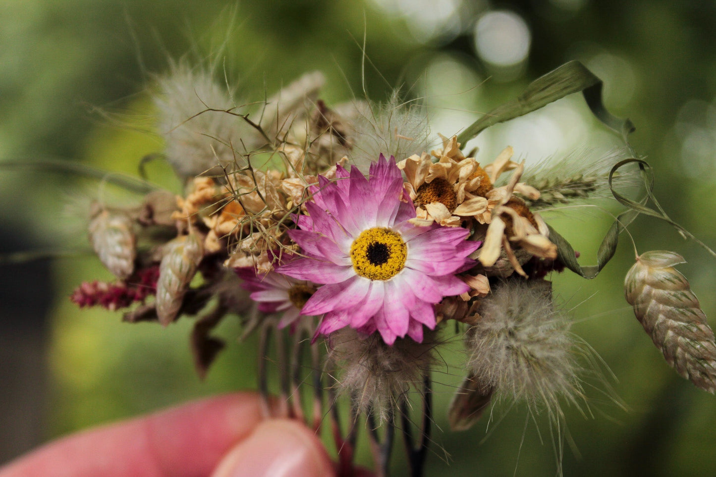 Haarkamm mit Trockenblumen "Beth"