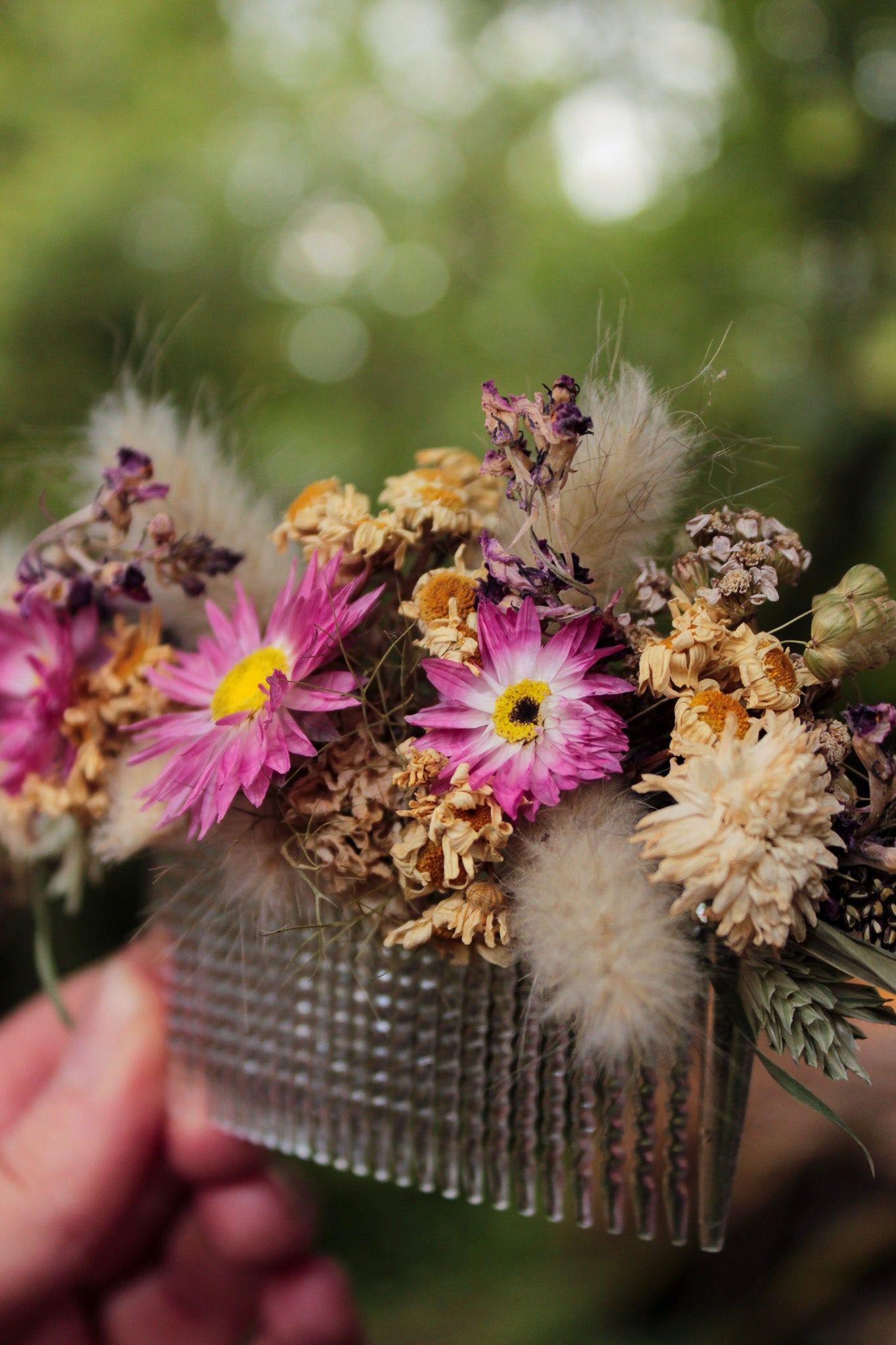Haarkamm mit Trockenblumen "Betty"