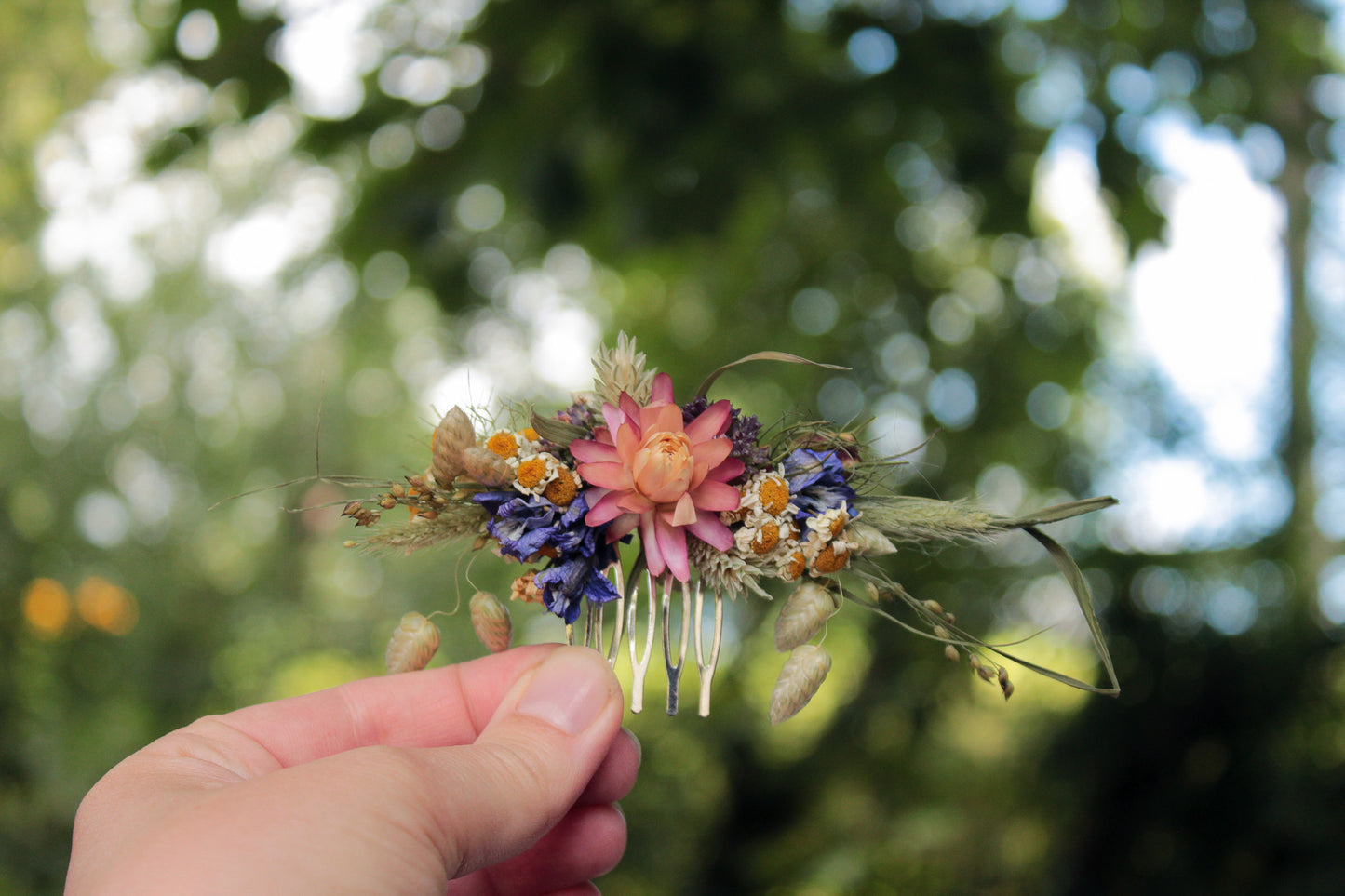 Haarkamm mit Trockenblumen "Frida"