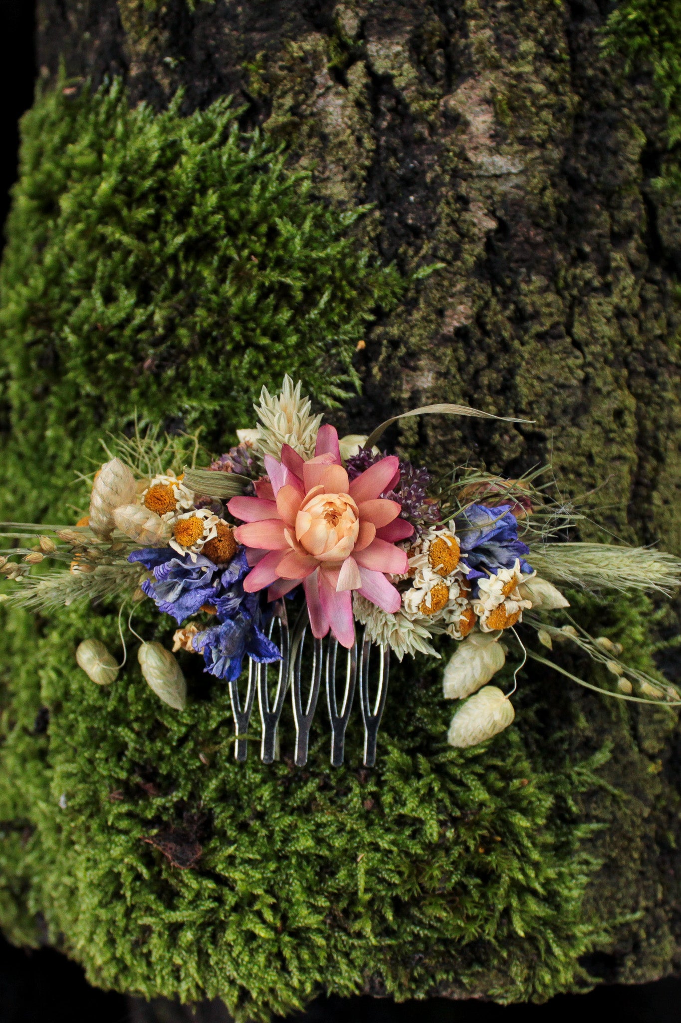 Haarkamm mit Trockenblumen "Frida"