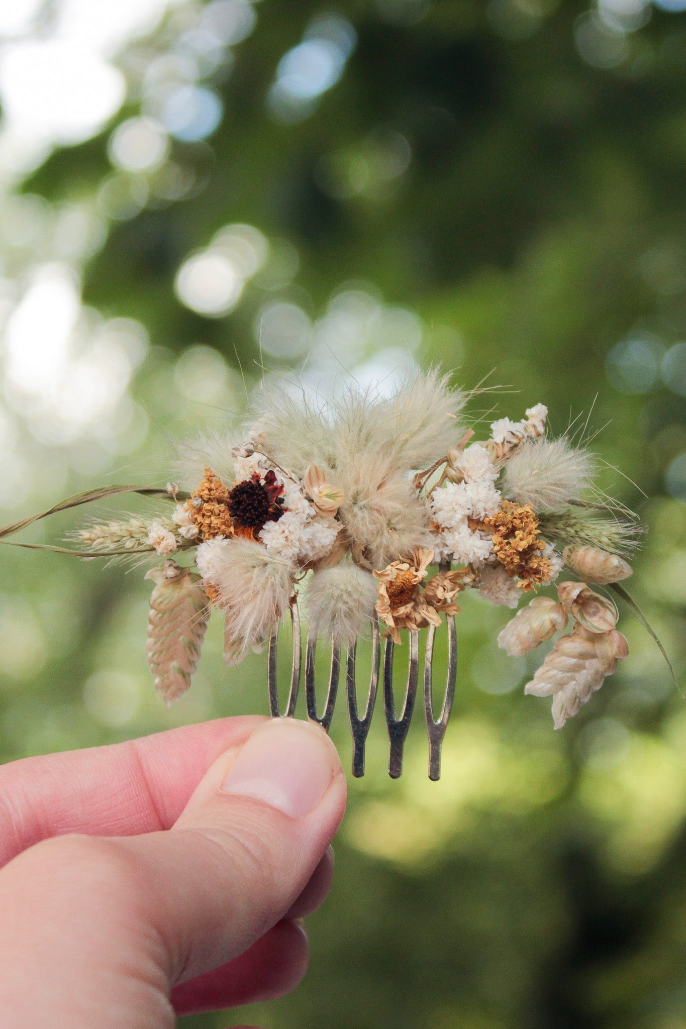 Haarkamm mit Trockenblumen "Lorna"