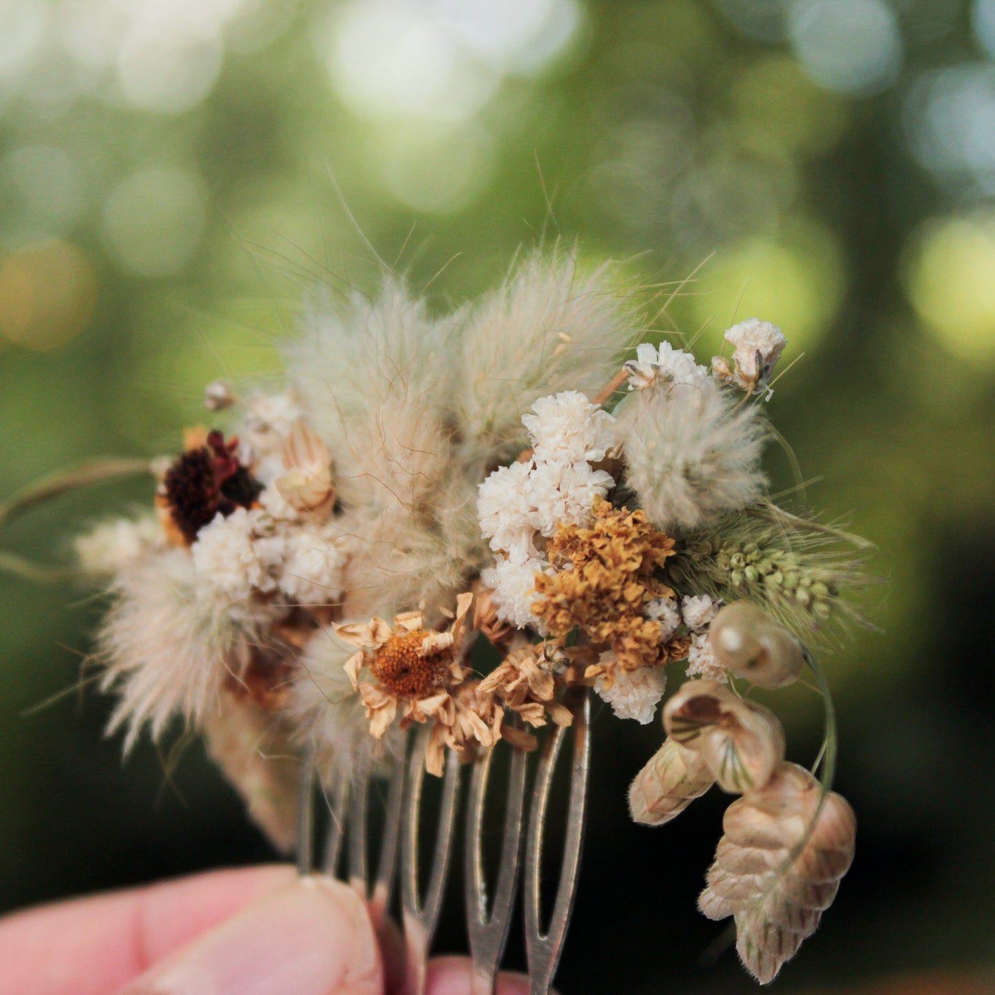 Haarkamm mit Trockenblumen "Lorna"