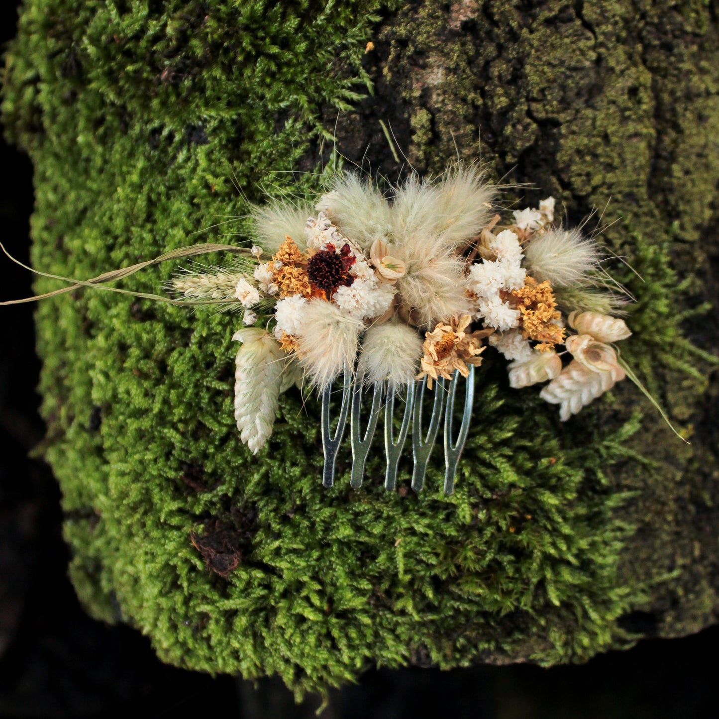 Haarkamm mit Trockenblumen "Lorna"