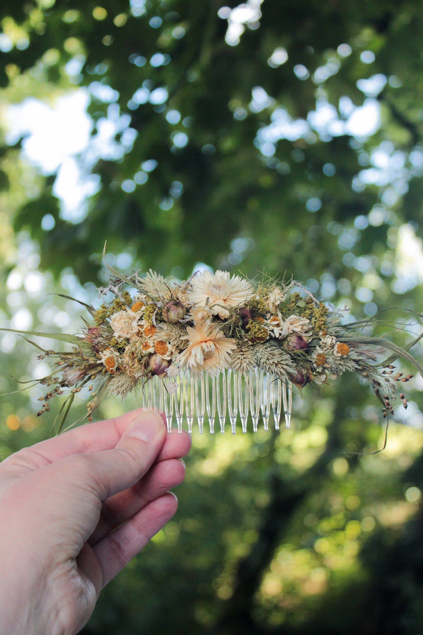 Haarkamm mit Trockenblumen "Andrea"