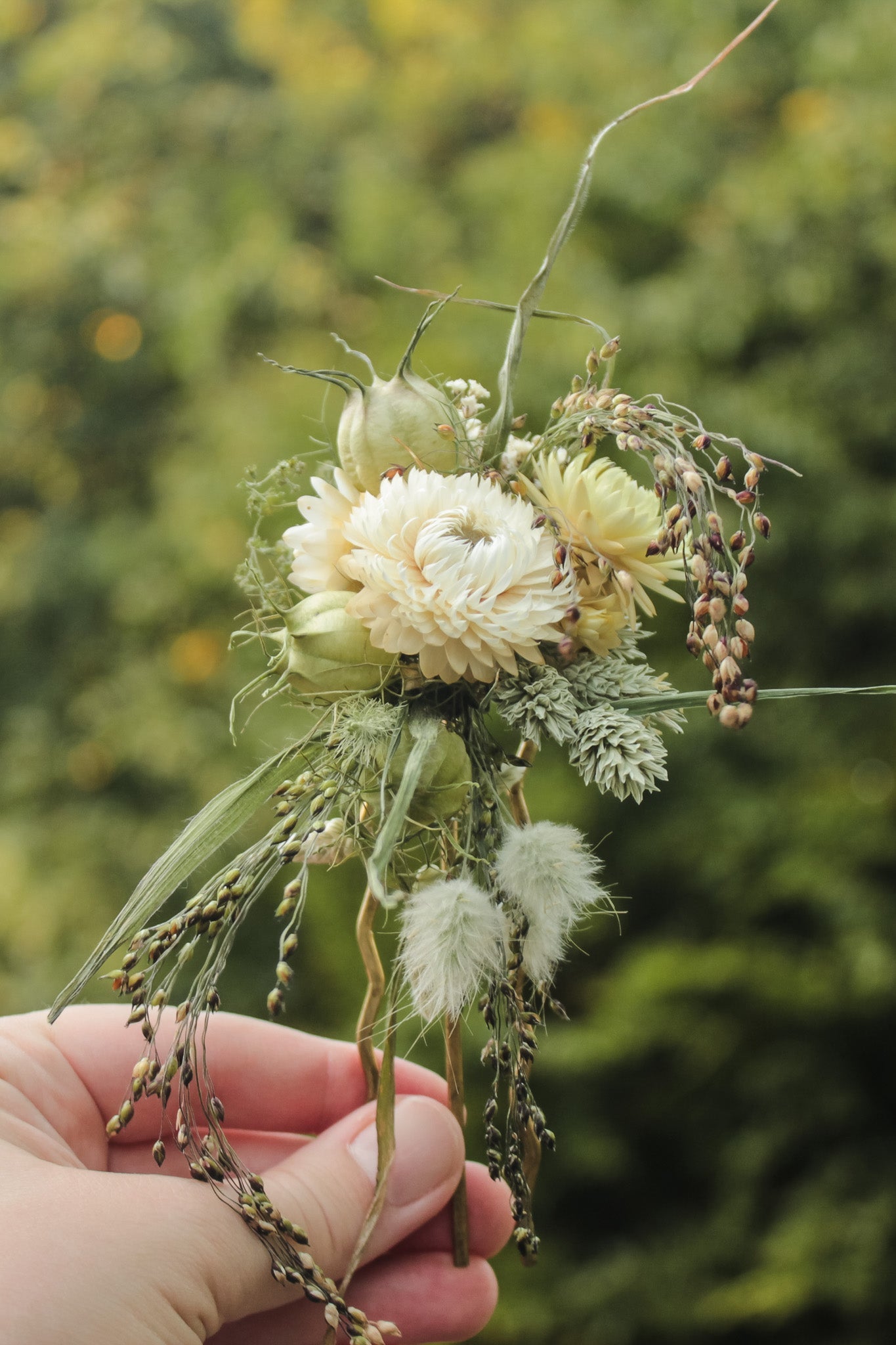 Haarnadel mit Trockenblumen "Nora" für langes Haar